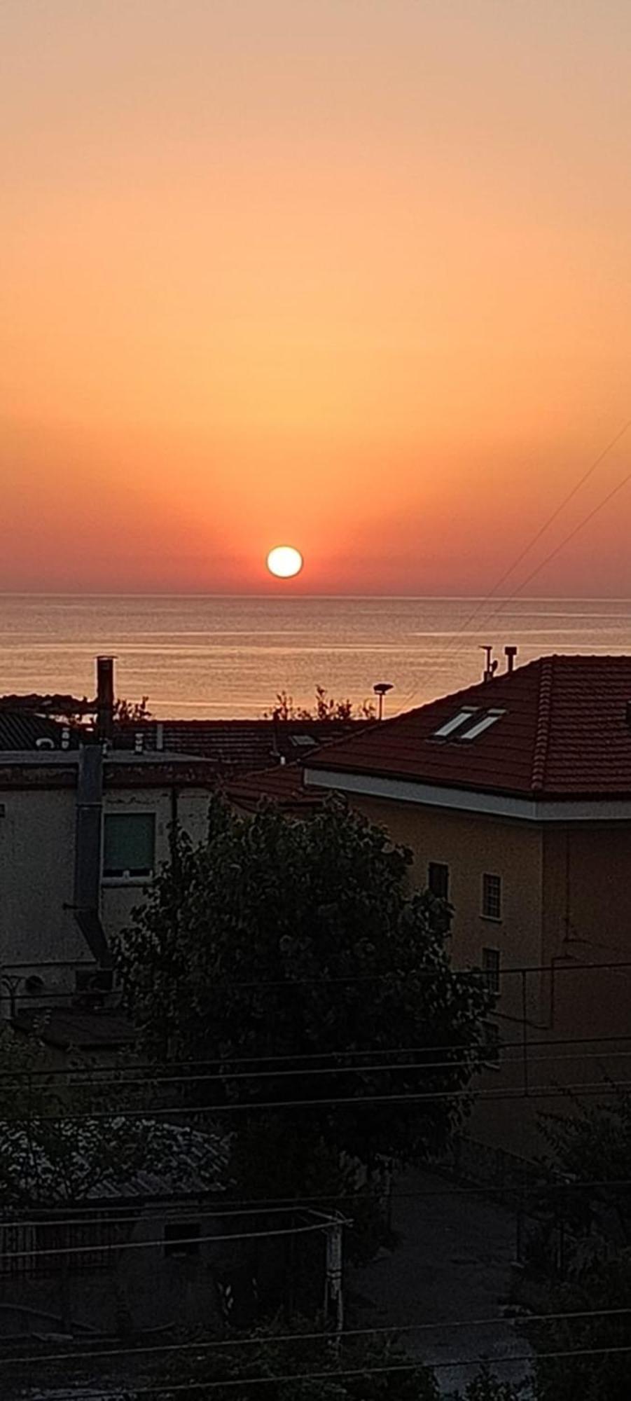Se041 - Senigallia, Quadrilocale Accessoriato A 150Mt Dal Mare Eksteriør billede